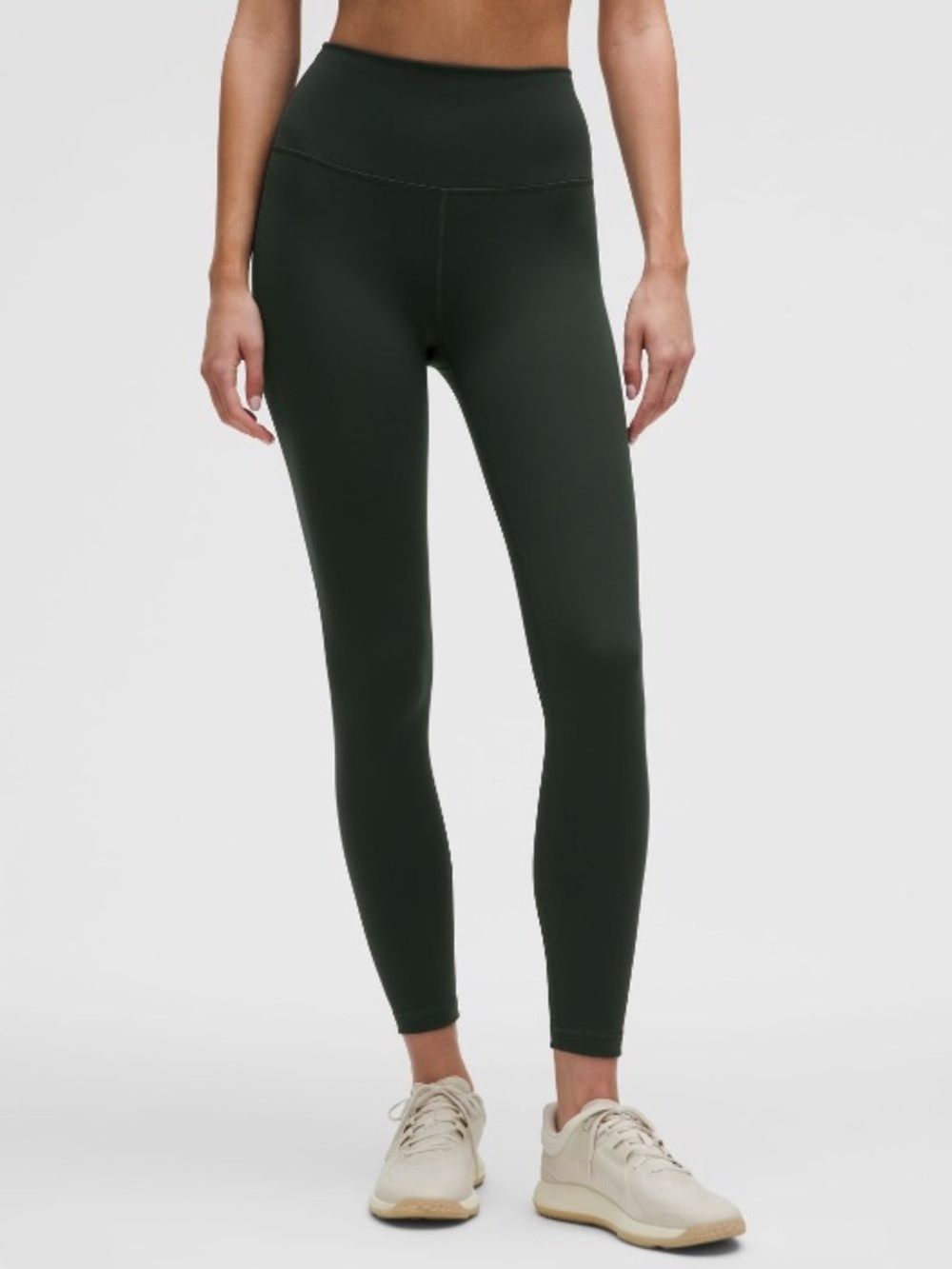 NWOT lululemon Wunder Train High-Rise Tight 25"
Rainforest Green